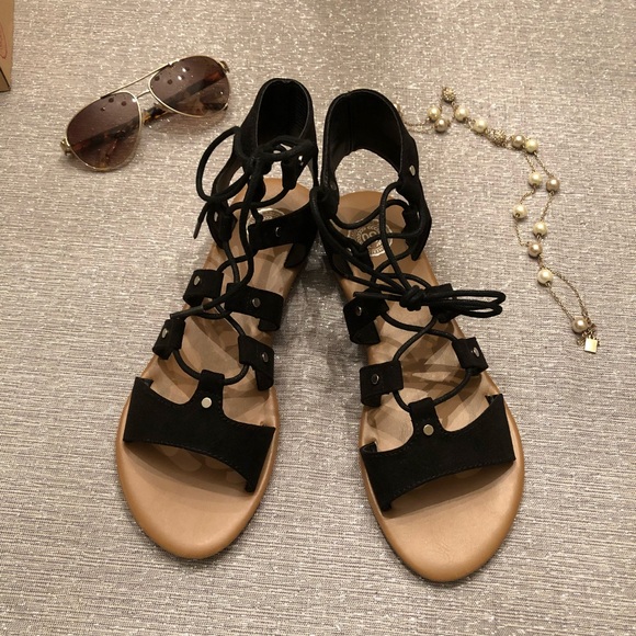 SO Shoes - Black Gladiator Sandals New